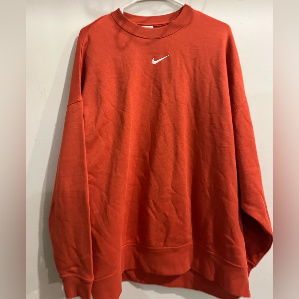 Nike Women’s Small [Oversizeded] Sweatshirt